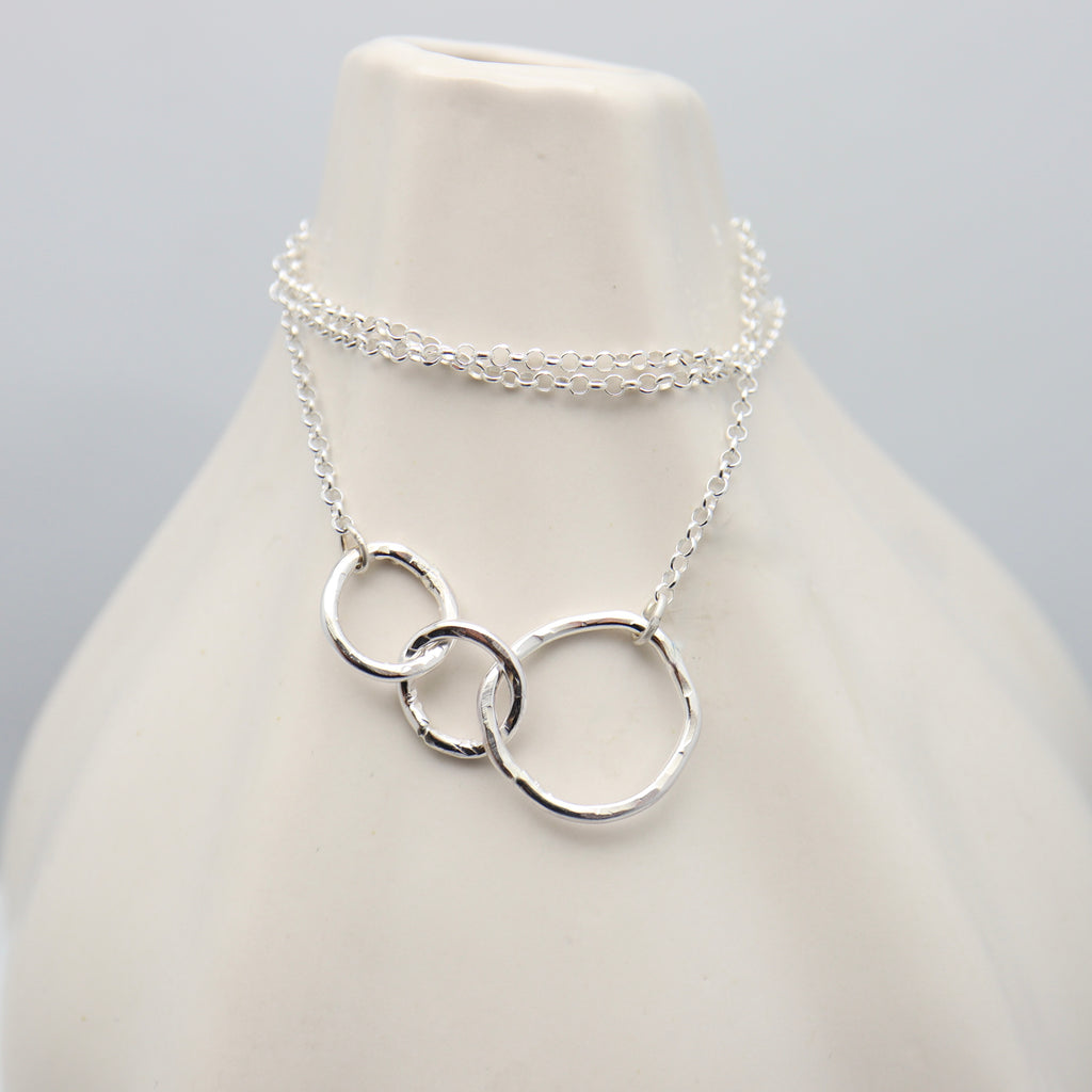 Family 3 Linked Necklace - Silver Links