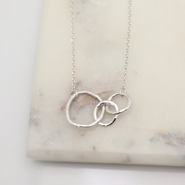 Family 3 Linked Necklace - Silver Links